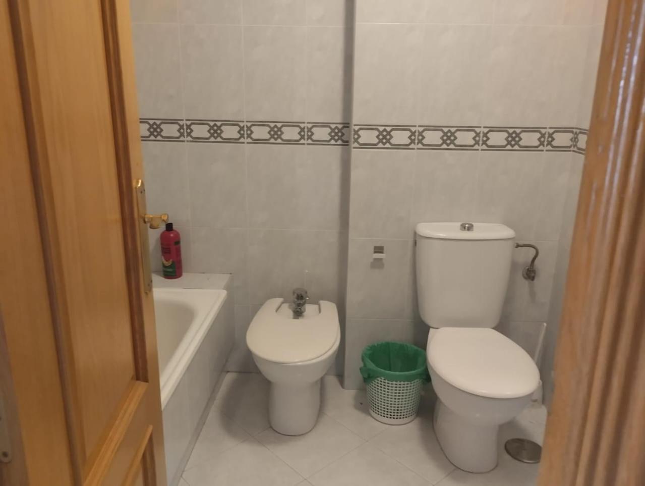 Spacious Room With Private Key And Wifi Granada Exteriér fotografie